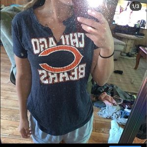 Calling all bears fans! Soft Bears v neck tee